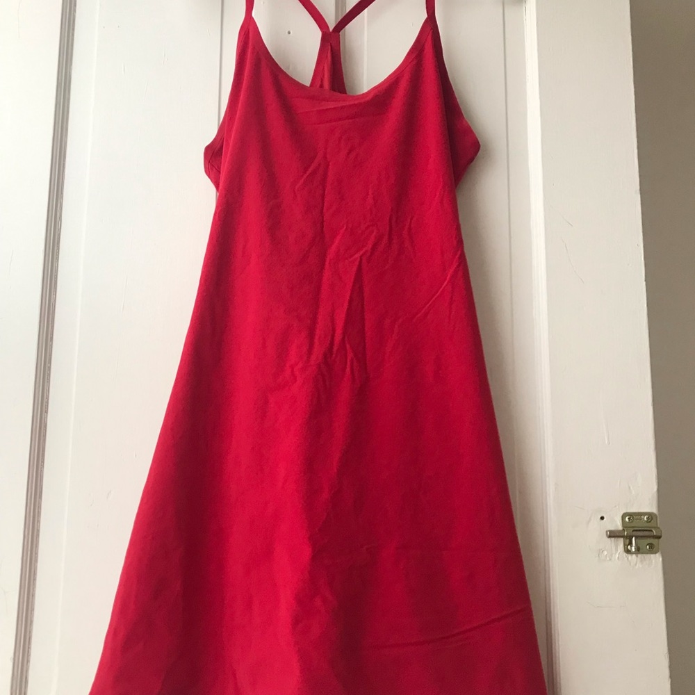 OV Exercise Dress in Scarlet